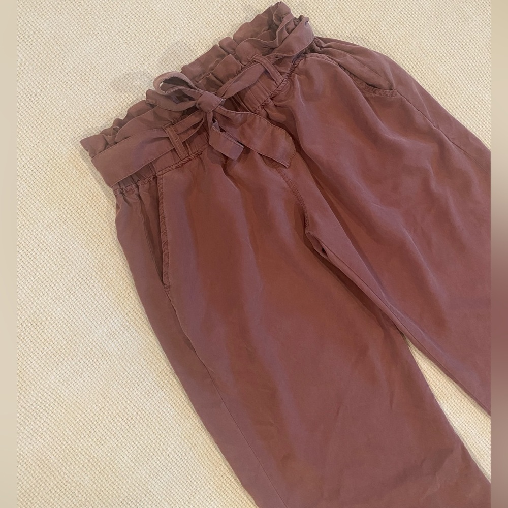 Thread and Supply Paper Bag Pants, size small